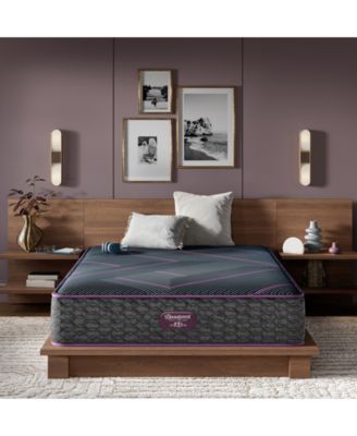 Beautyrest - World Class Level Three 13" Hybrid Firm Tight Top Mattress - Queen