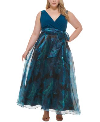 Eliza J - Plus Size Bow-Front V-Neck Sleeveless Organza Gown